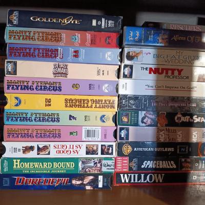 LOT 6: Large Collection of VHS Tapes