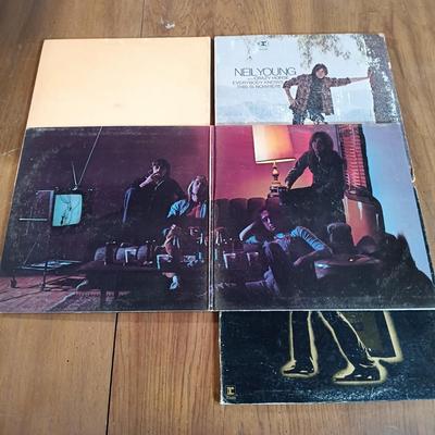 LOT 15: Vintage Records - Dionne Warwick, Woodstock, Bad Company & More