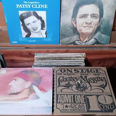 LOT 24: Collection of Unsorted Vintage Records