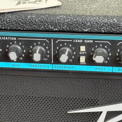 LOT 35: Peavey Classic Chorus 212 Stereo Guitar Amp