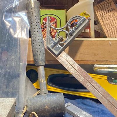 LOT 81: Contents of Items on Work Bench