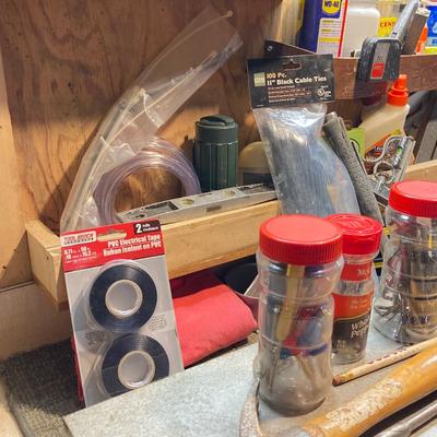 LOT 81: Contents of Items on Work Bench