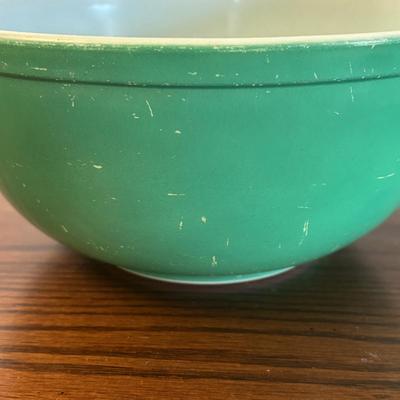 LOT 83: Vintage Fire King Jadeite 7" Bowl along with 2 Primary Color Pyrex Bowls 7" & 8.5"