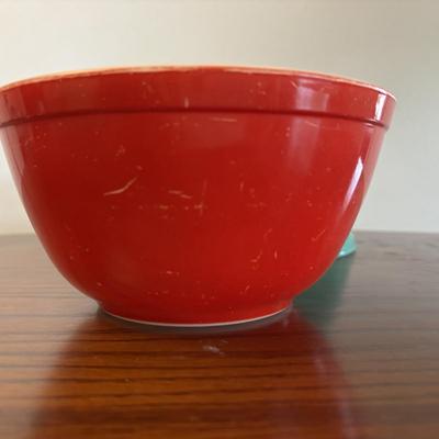 LOT 83: Vintage Fire King Jadeite 7" Bowl along with 2 Primary Color Pyrex Bowls 7" & 8.5"