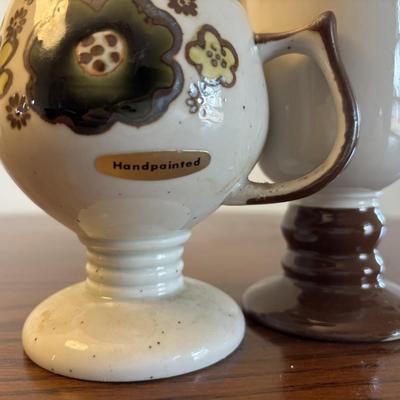 LOT 85: Oster Blender, Hand-Painted Mug,Polka Dot Beverage Glasses, Fountain ware Soda Glasses & More