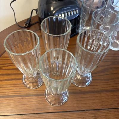 LOT 85: Oster Blender, Hand-Painted Mug,Polka Dot Beverage Glasses, Fountain ware Soda Glasses & More