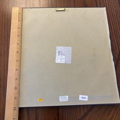 LOT 90: At the Beach Collection: a "Girly" Mug, Wildwood Glasses, Carved Wooden Sea Turtle & Framed Print of Nautilus Shell