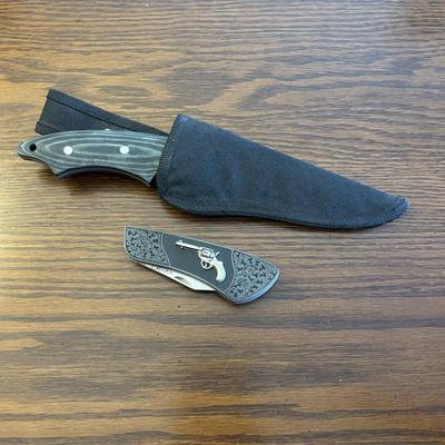 LOT 93: Frost Cutlery Pocket Knife & Franklin Mint Colt 1877 Double Action "Lightning"