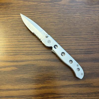 LOT 94: Pocket Knives: Brown Stone 715, Leatherman Tool, Combo Edge