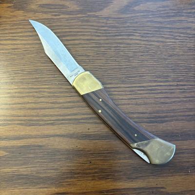 LOT 94: Pocket Knives: Brown Stone 715, Leatherman Tool, Combo Edge