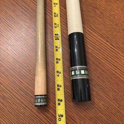 LOT 105: Pool Sticks & Case: Meucci & Unbranded