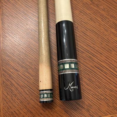 LOT 105: Pool Sticks & Case: Meucci & Unbranded