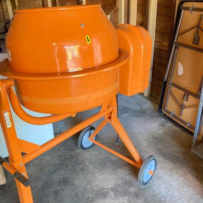 LOT 110: Central Machinery 3-1/2 Cubic Ft Rolling Cement Mixer