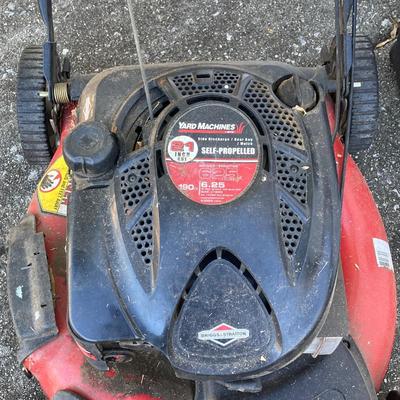 LOT 114: Yard Machines MTD Gas Powered Self Propelled Lawn Mower Model No. 12A-464T020 with Bag