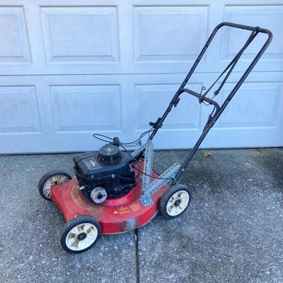 LOT 115: American Yard Products, Inc. Briggs & Stratton Classic Rally Plus 20" Gas Powered Lawn Mower - Model AB105A
