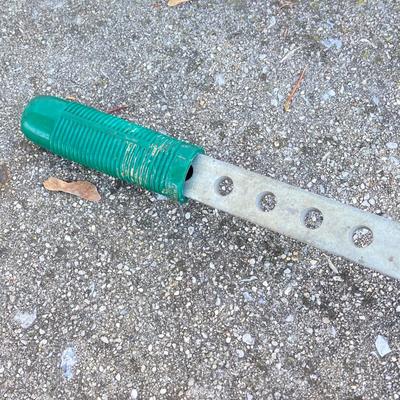 LOT 118: Shop Vac Wet / Dry 5 Gallon Vac, Schumacher Battery Charger in Original Box, Lug-All Hoist and The Club Steering Wheel Lock with...