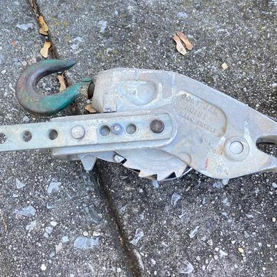 LOT 118: Shop Vac Wet / Dry 5 Gallon Vac, Schumacher Battery Charger in Original Box, Lug-All Hoist and The Club Steering Wheel Lock with...