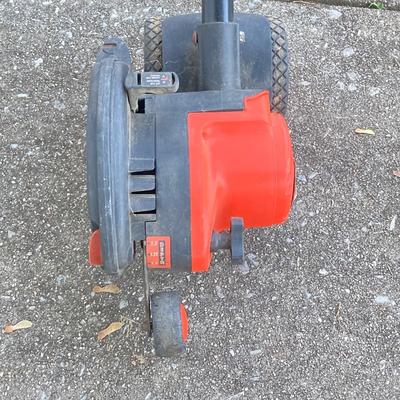 LOT 125: Black & Decker Edge Hog LE750 with Garden / Lawn Stakes, Rake, Shovel and Hoe