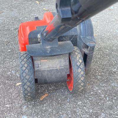 LOT 125: Black & Decker Edge Hog LE750 with Garden / Lawn Stakes, Rake, Shovel and Hoe