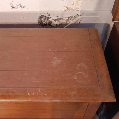 LOT 136: Vintage Lane Cedar Chest