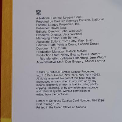 LOT 138: Vintage Sports Memorabilia