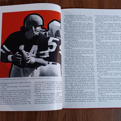 LOT 138: Vintage Sports Memorabilia