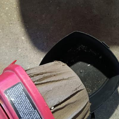 LOT 143: Kenmore Heavy Duty Wet Dry Vac, ShopVac 1 Gallon Wet Dry Vac, Honeywell Fan & Folding Step Ladder