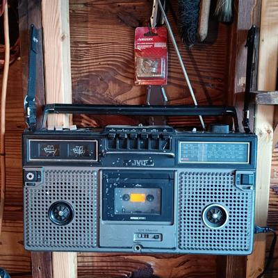 LOT 145: JVC RC-717 JW Radio Cassette Boombox