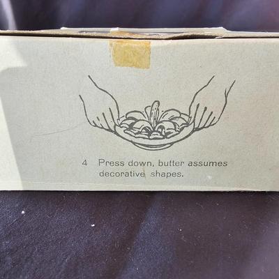 William Adams Silver Plate Butter Curler in Box Plus More Serving Items (DR-JS)