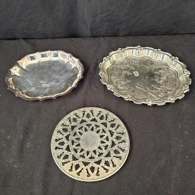 Wm. Rogers, Wallace, Reed& Barton & More Silver Plate Serving Items (DR-JS)
