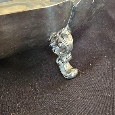 Wm. Rogers, Wallace, Reed& Barton & More Silver Plate Serving Items (DR-JS)