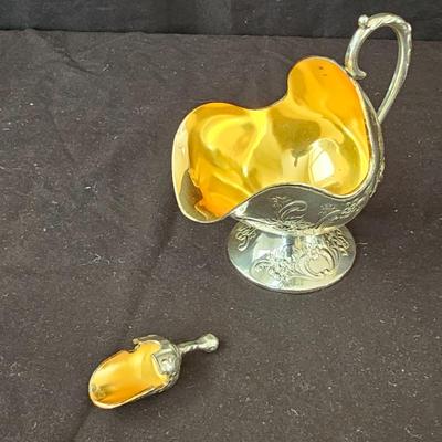 Wm. Rogers, Wallace, Reed& Barton & More Silver Plate Serving Items (DR-JS)