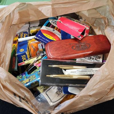 Sale Photo Thumbnail #440: Huge Lot of Art Supplies Crayons Mechanical Pens & Pencils plus so much more