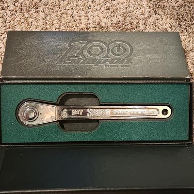 Sale Photo Thumbnail #460: Snap On 100th Anniversary #7 Ratchet New Open Box Rare