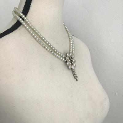 Sale Photo Thumbnail #107: Vintage Faux pearl necklace with rhinestones please see attached photos