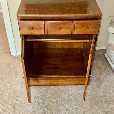 Ethan Allen cabinet