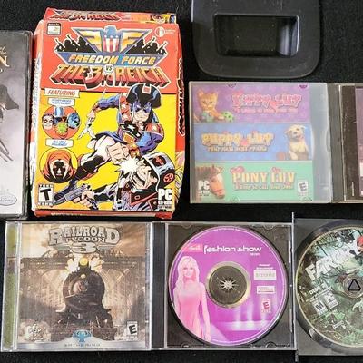 Sale Photo Thumbnail #470: Lot of PC games computer games - Freedom Force Railroad Tycoon & Pirates of the Caribbean plus others