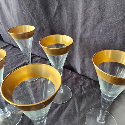 Twisted Stem Champagne Flutes & Gold Topped Liqueur Glasses (K-JS)