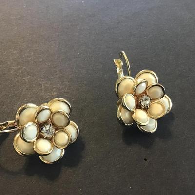 Vintage Flower Rhinestone Earrings