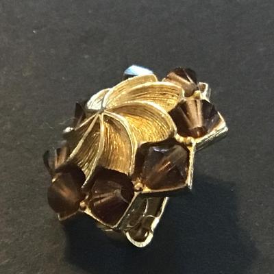 Vintage Clip on Earrings
