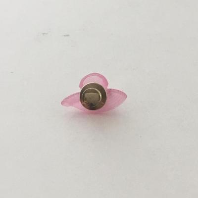 Light pink hat push pin