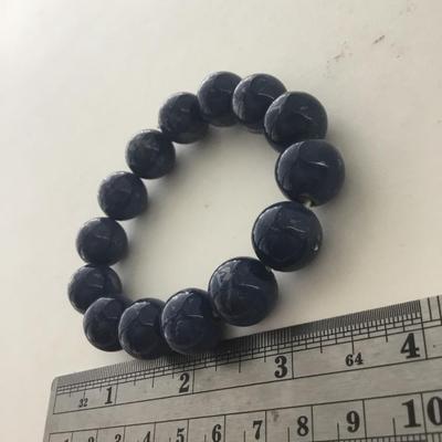 Blue beaded stretchy fashion bracelet