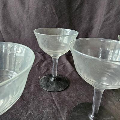 Black Base Wine & Cocktail Glasses (K-JS)