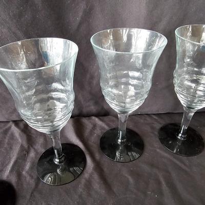 Black Base Wine & Cocktail Glasses (K-JS)