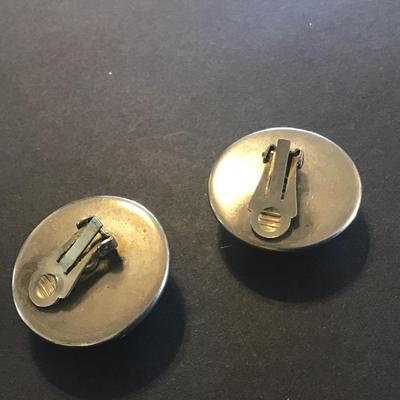 Vintage Chunky Clip on Earrings