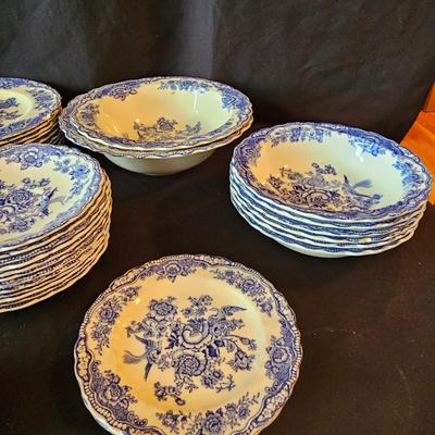 'Bristol' Crown Ducal English China (K-JS)