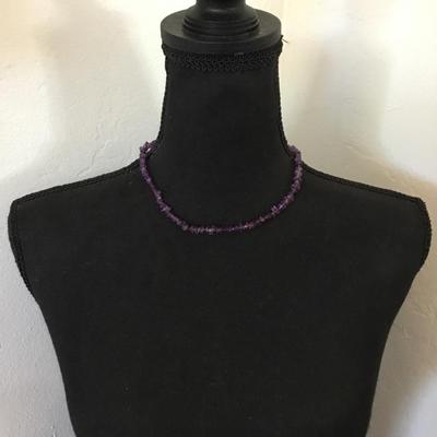 Beautiful genuine amethyst chip stone necklace