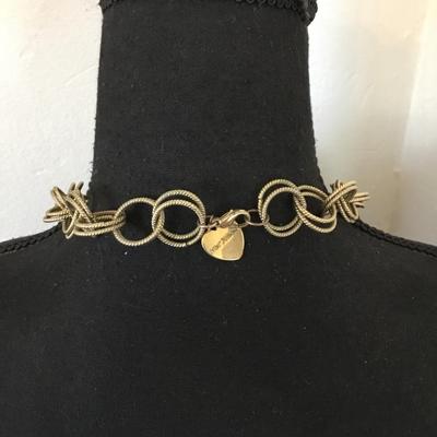 Beautiful Betsey Johnson Gold tone, double link, necklace, or belt with lobster claw