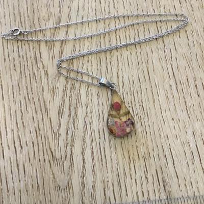 Super cute, vintage acrylic, dried flower, 925 sterling silver pendant chain necklace