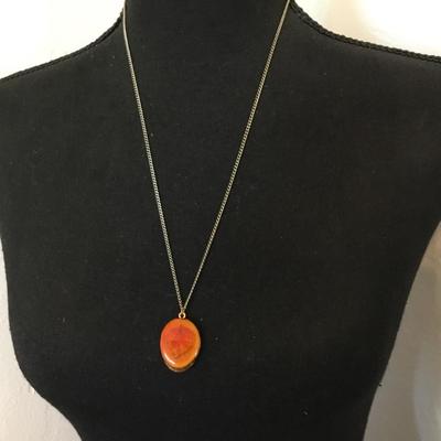 Mid century, resin, wood pendant necklace